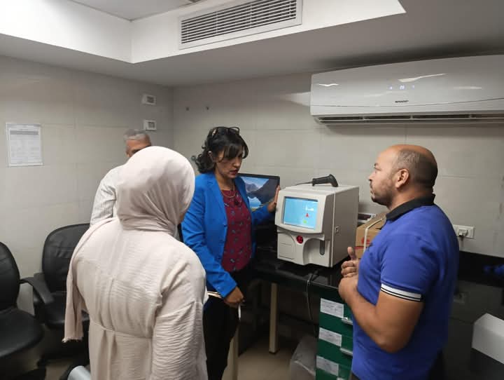 معامل حديثة ومتطورة معامل حديثة ومتطورة