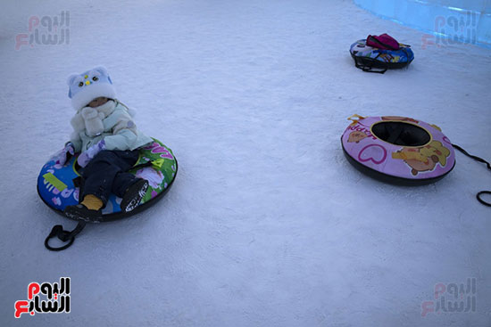 ؟إقبال من الأطفال للاستمتاع بالمهرجان