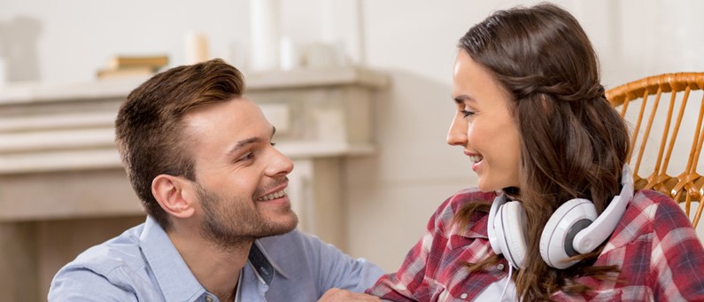 علامات التظاهر بالإعجاب علامات التظاهر بالإعجاب