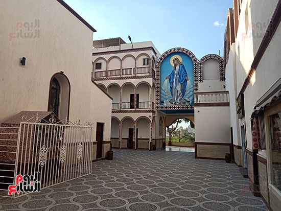 السيدة العذراء مريم السيدة العذراء مريم