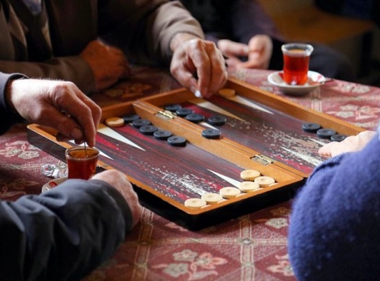 لعبة الطاولة