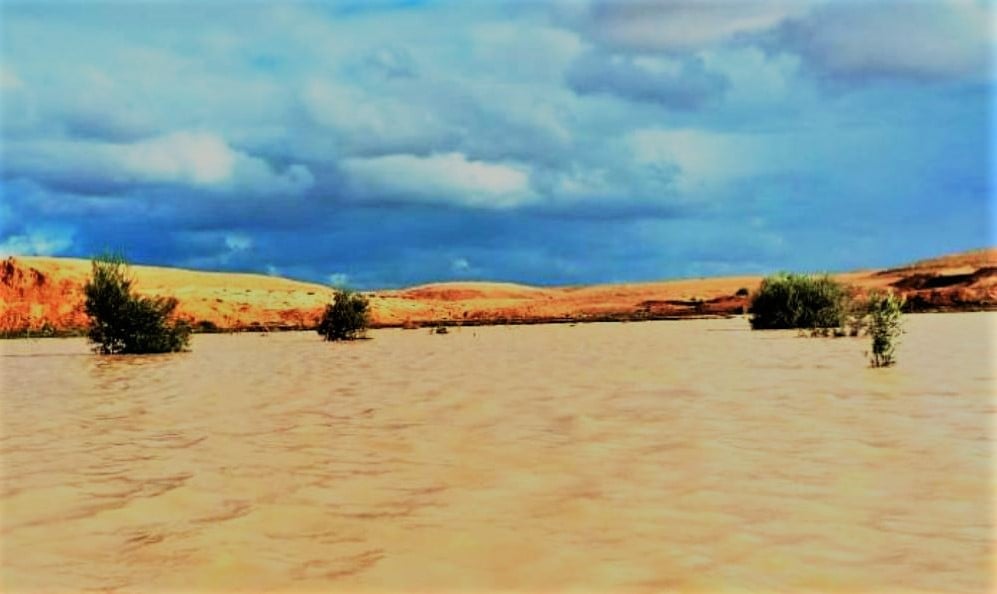 احد سدود حصاد الأمطار بمطروح )