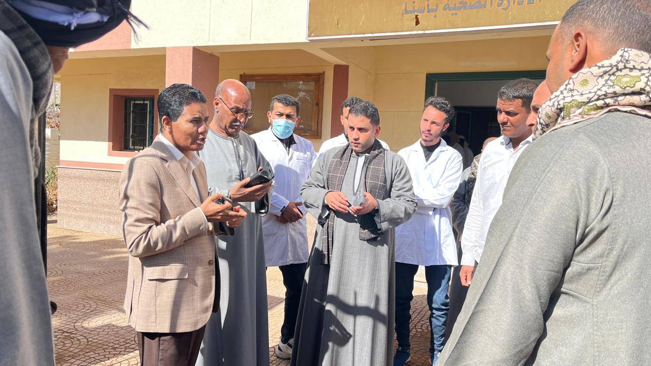 فحص 698 حالة مجاناً بقافلة علاجية لخدمة المناطق الأكثر احتياجاً