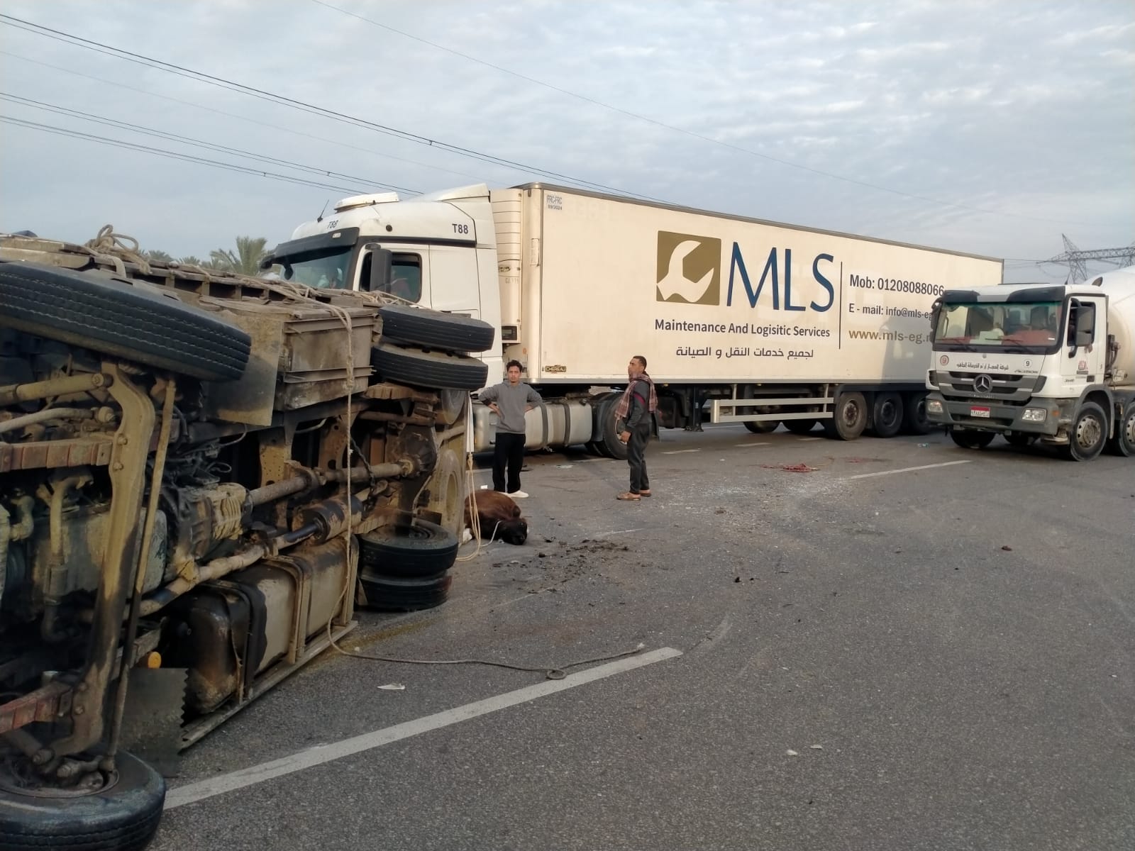 رفع السيارة من الطريق الدولي