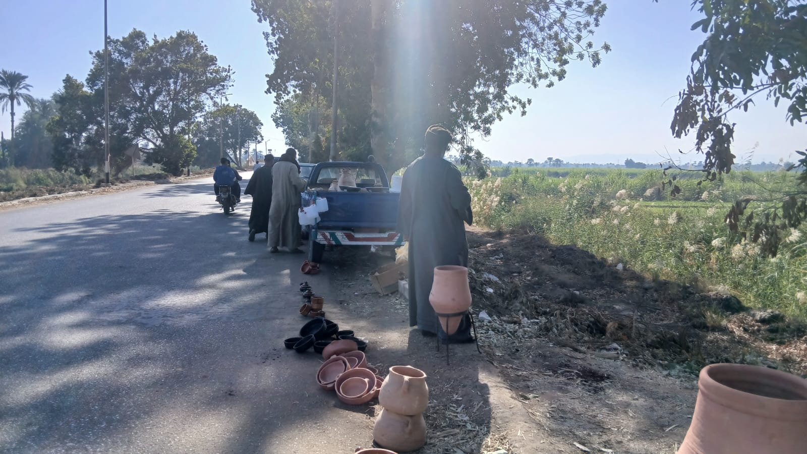 بائع متجول في قنا بائع متجول في قنا