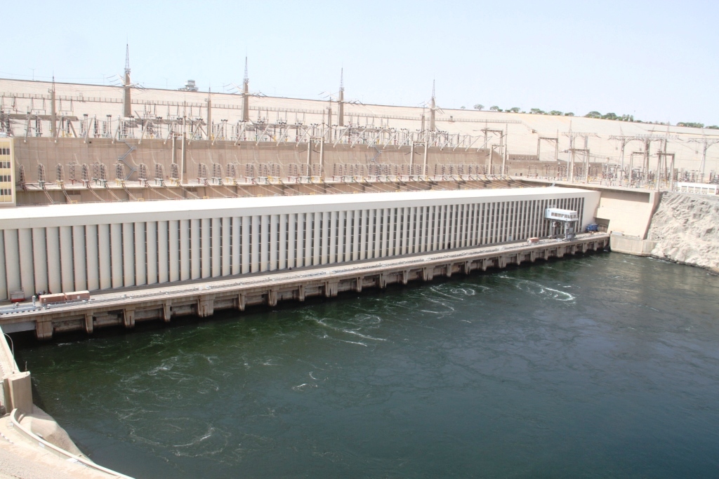 السد العالى