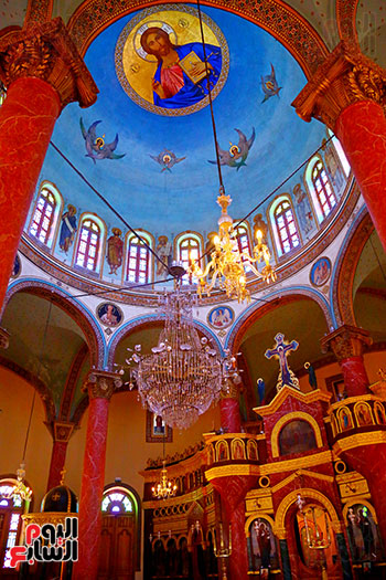 الأيقونات داخل كنيسة مارجرس