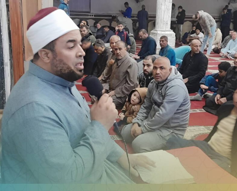 ترديد أبيات قصيدة البردة للإمام البوصيري