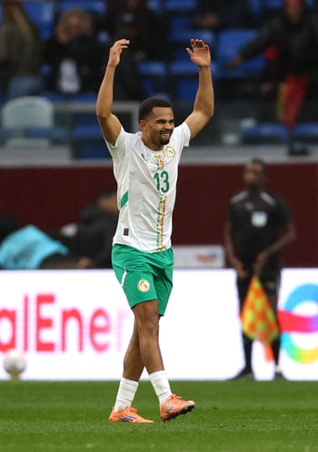 احتفال نداى بالهدف