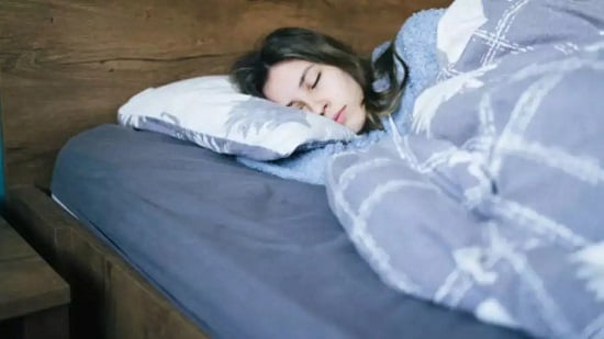 عادات خاطئة تزيد القلق