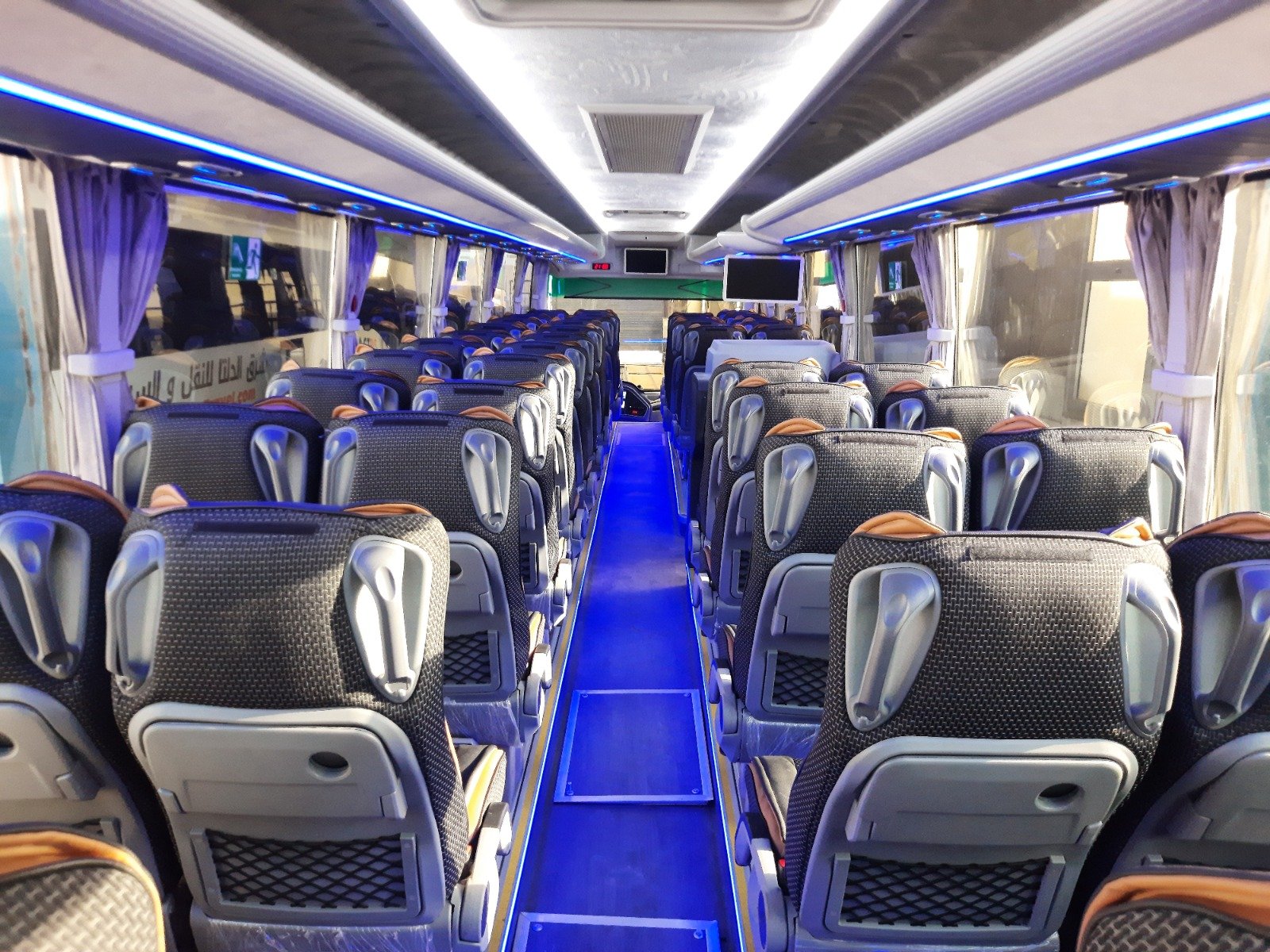 تطوير أسطول الركاب والبضائع والاعتماد على الصناعة المصرية