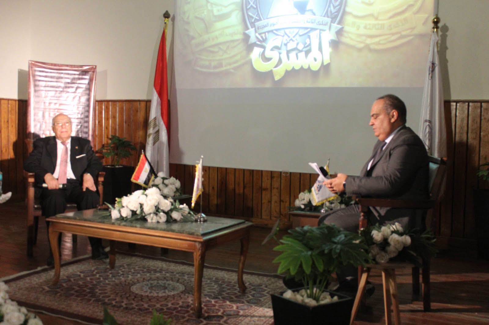 احتفالات نصر اكتوبر بجامعه عين شمس (4)