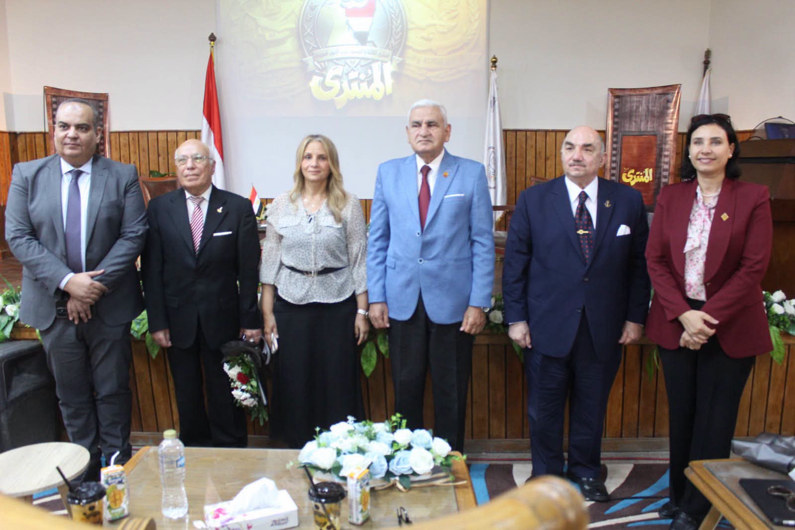 احتفالات نصر اكتوبر بجامعه عين شمس (2)