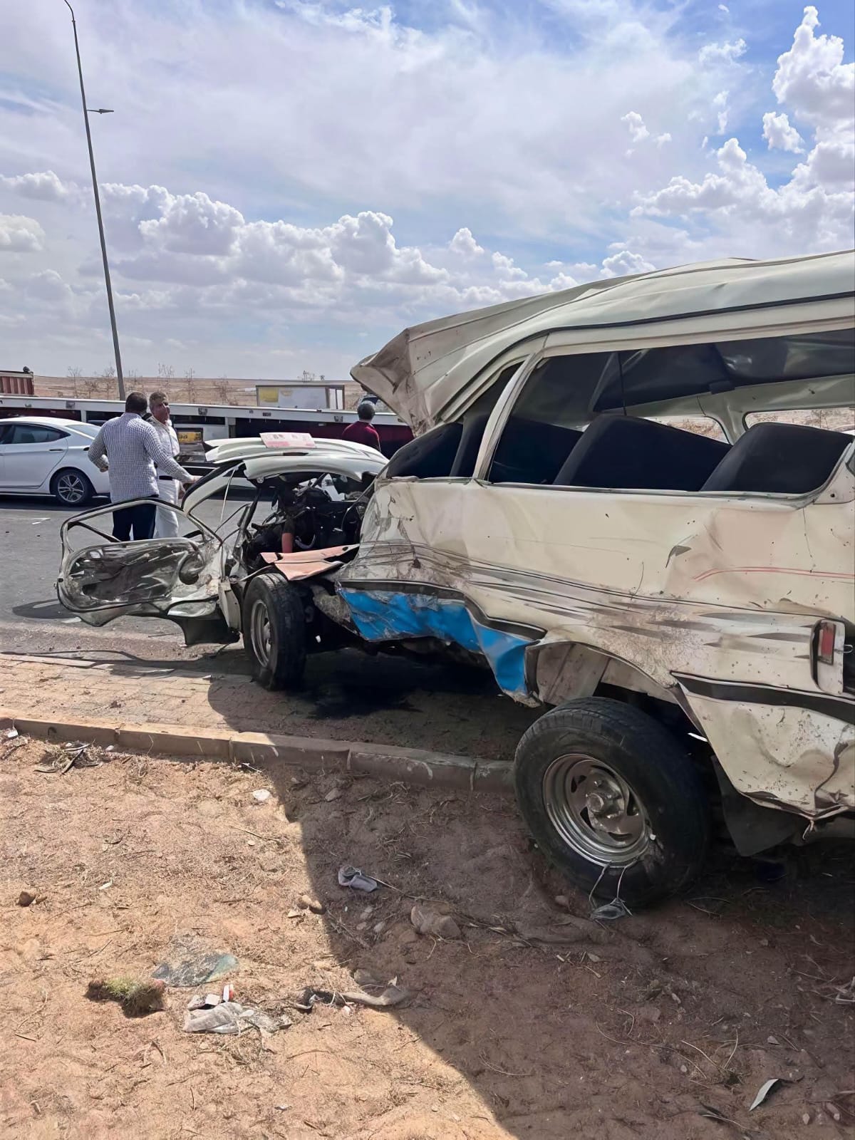 آثار حادث الطريق الأوسطى (5)