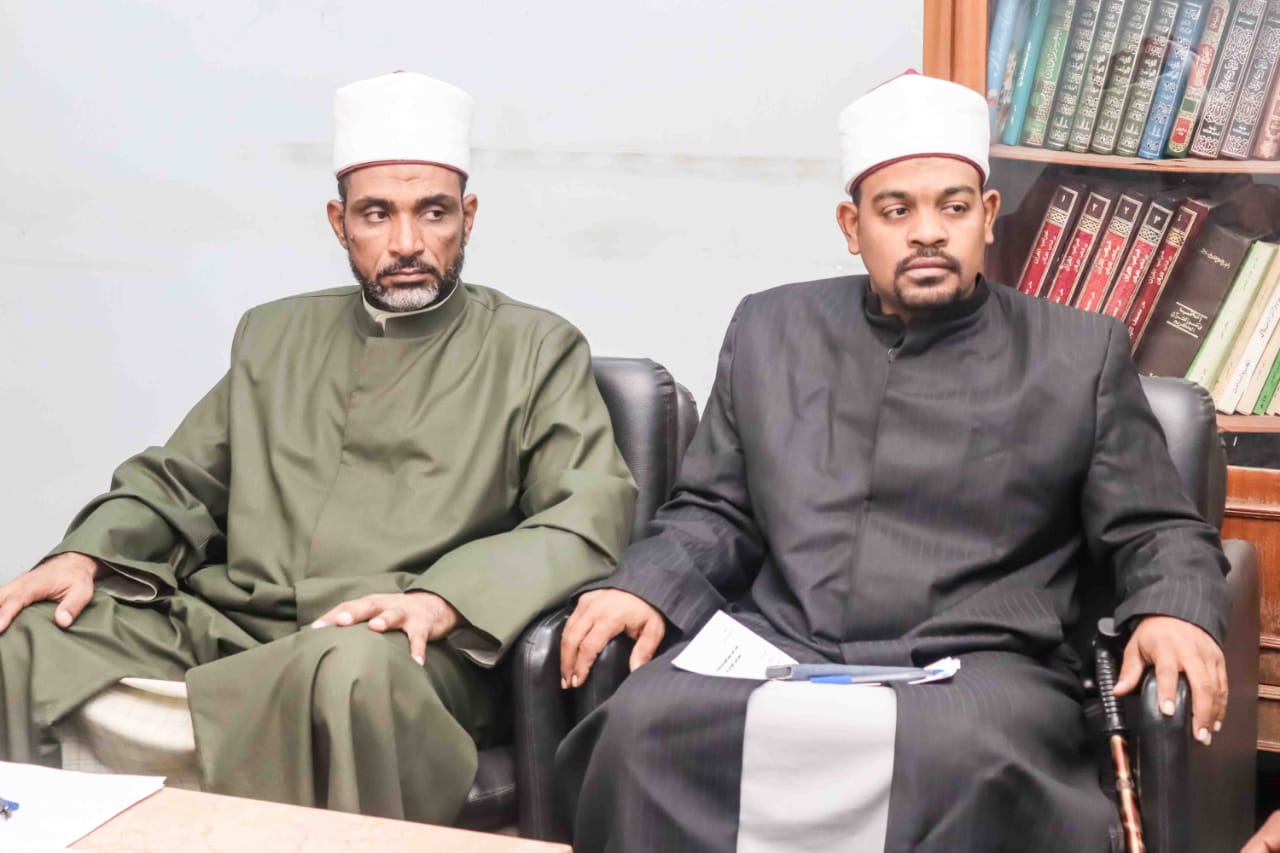 أعضاء اللجنة
