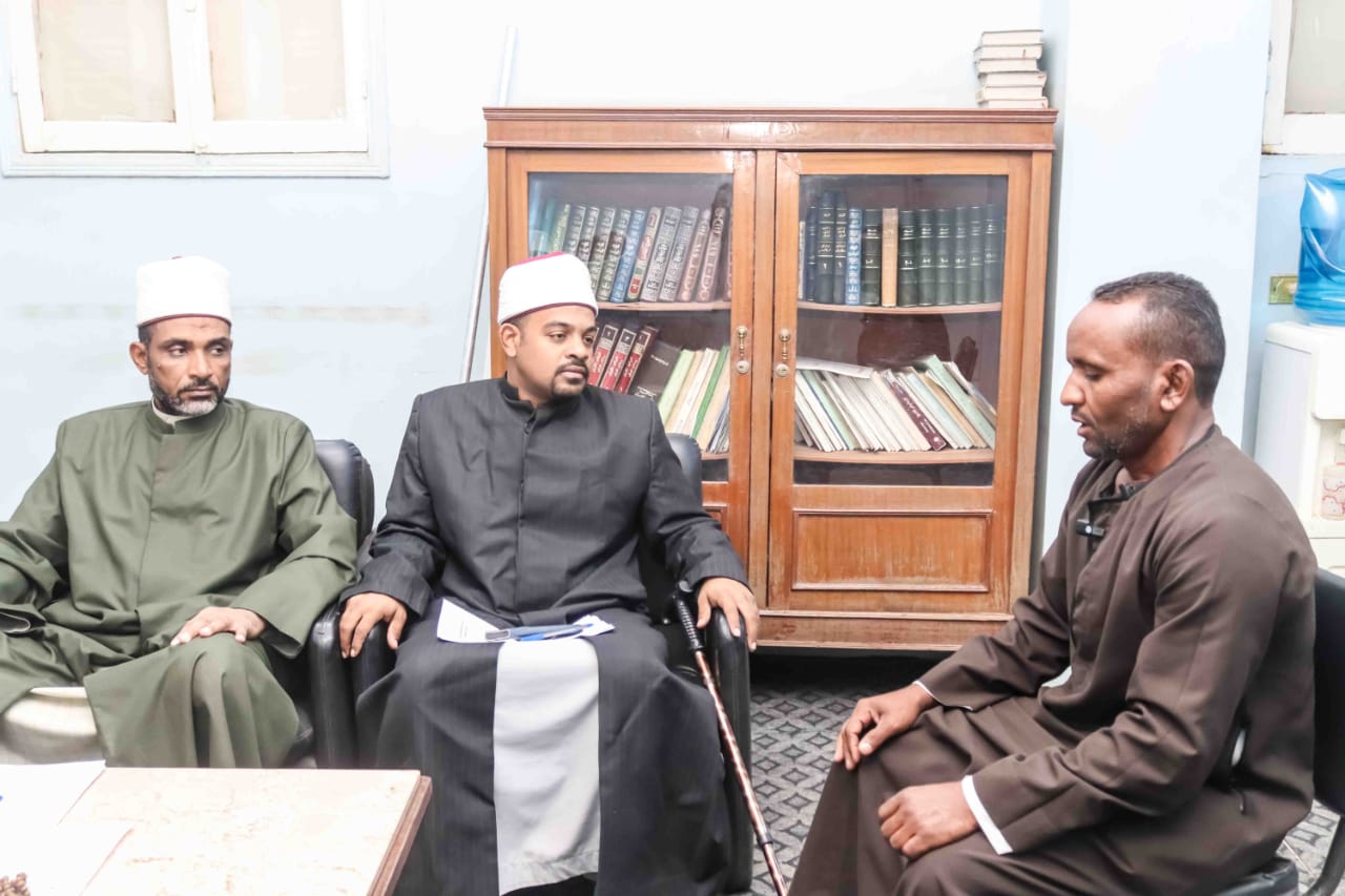 الاستماع لأصوات المتسابقين