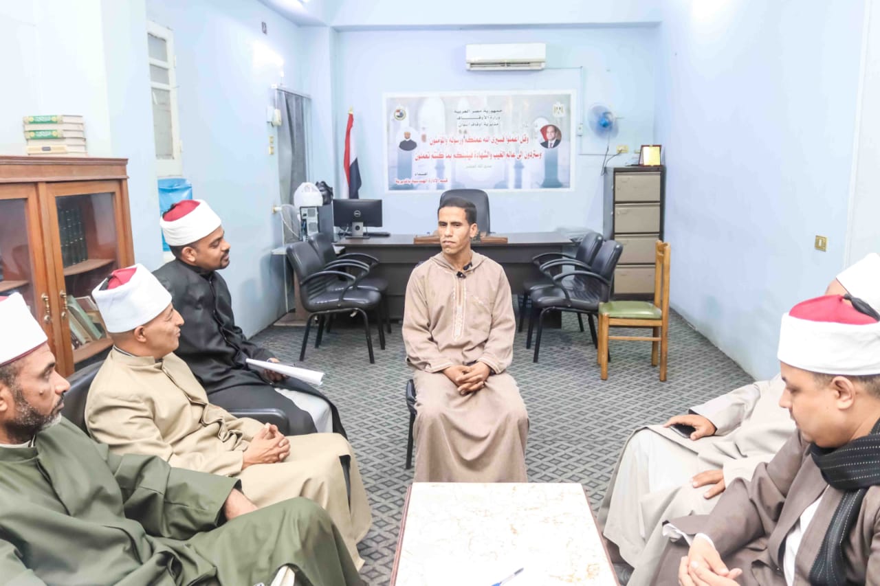 جانب من انعقاد اللجنة