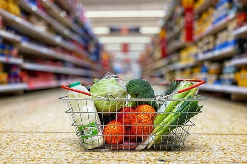 المضافات الغذائية