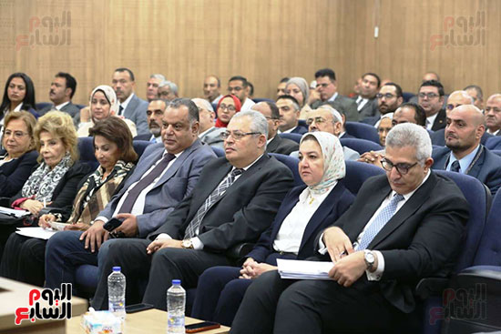 لقاء وزير النقل مع الطلاب (2)