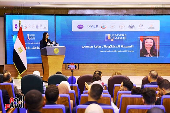 الدكتورة مايا مرسى خلال كلمتها