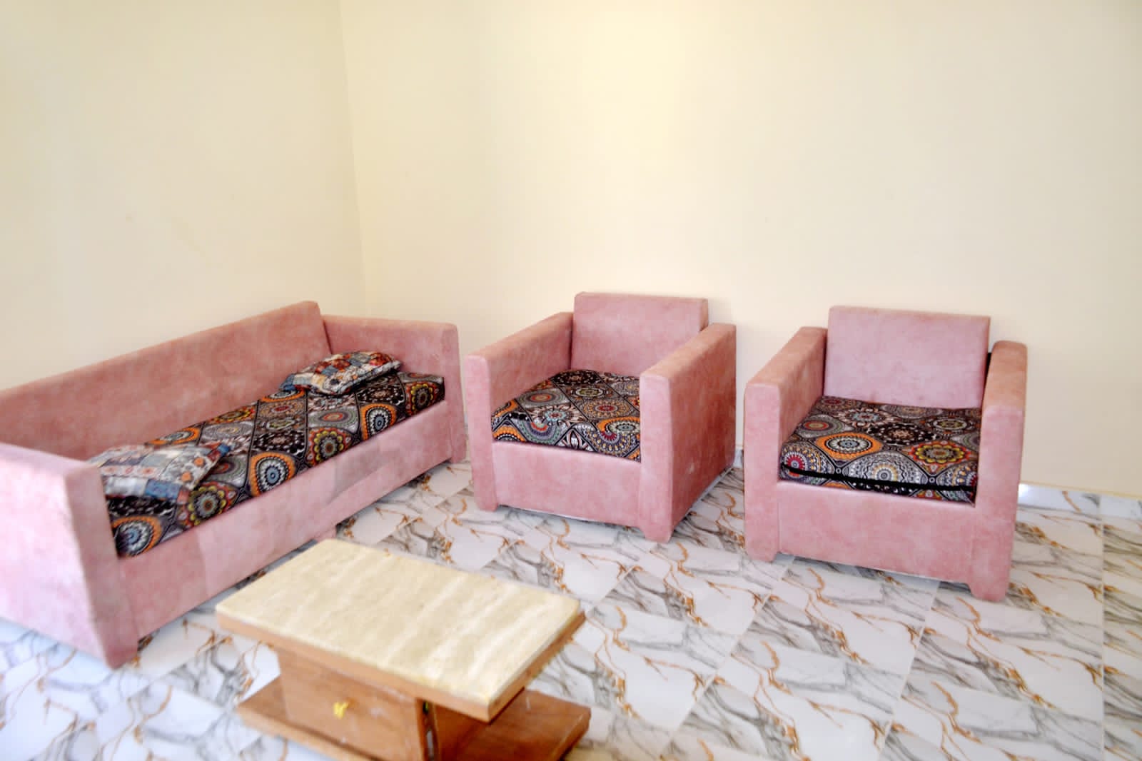 أثاثات أثاثات