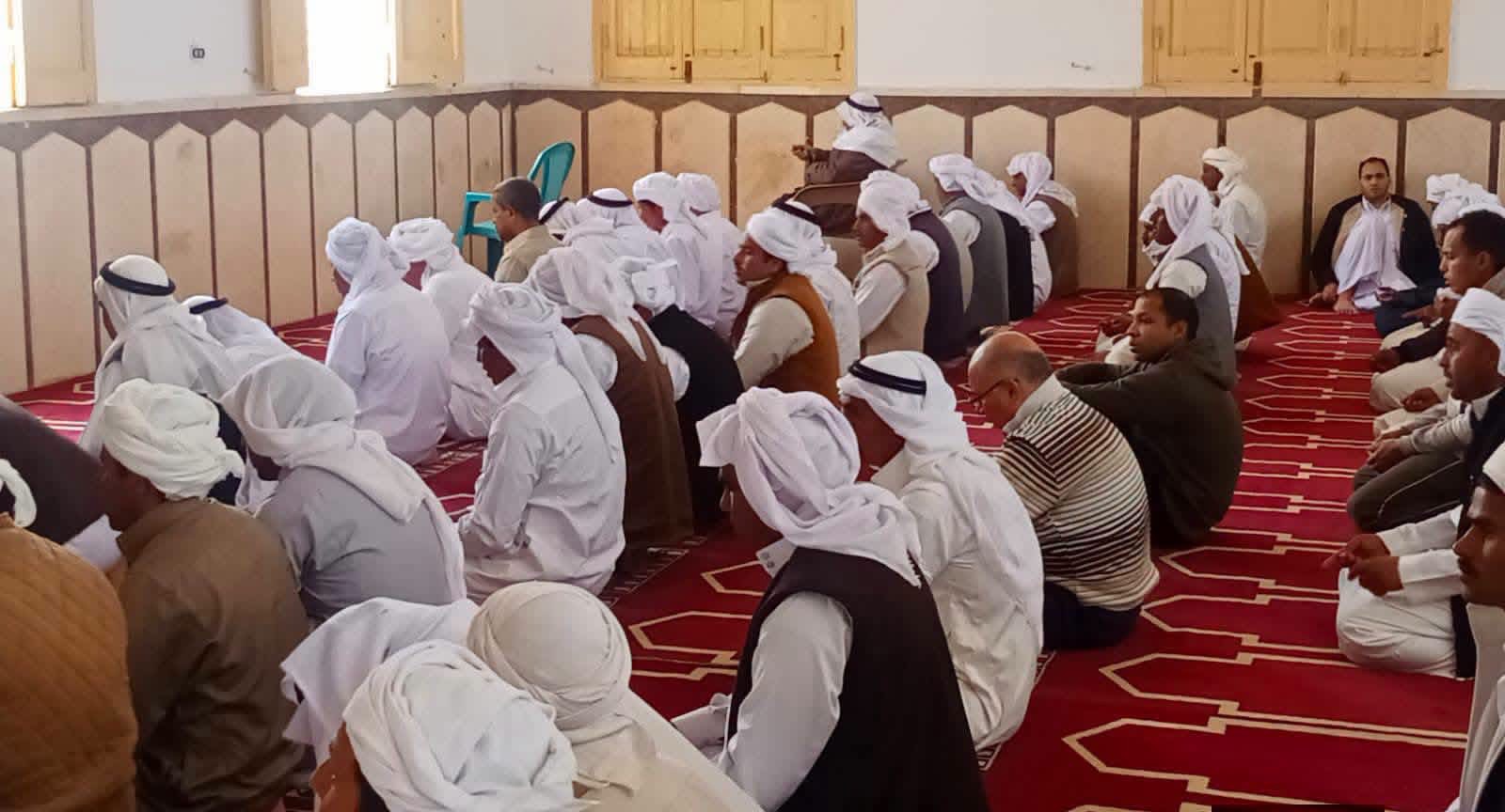 مسجد الروضة دائما ممتليء بالمحبين 