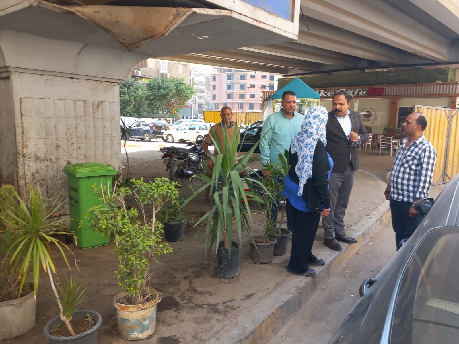 جانب من صناديق القمامة