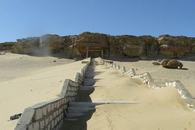 تل العمارنه بديرمواس