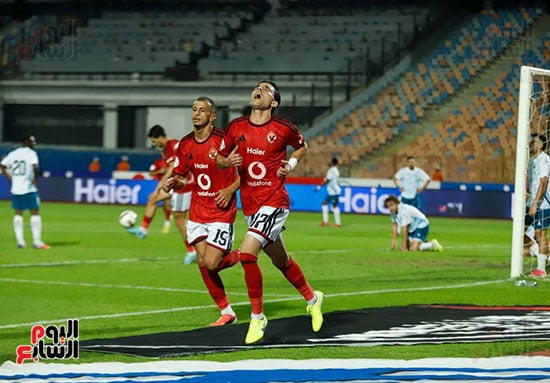مباراة الاهلى والقناة (2)
