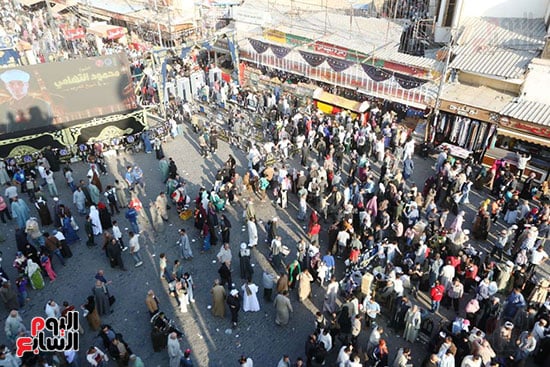 توافد المحتفلين
