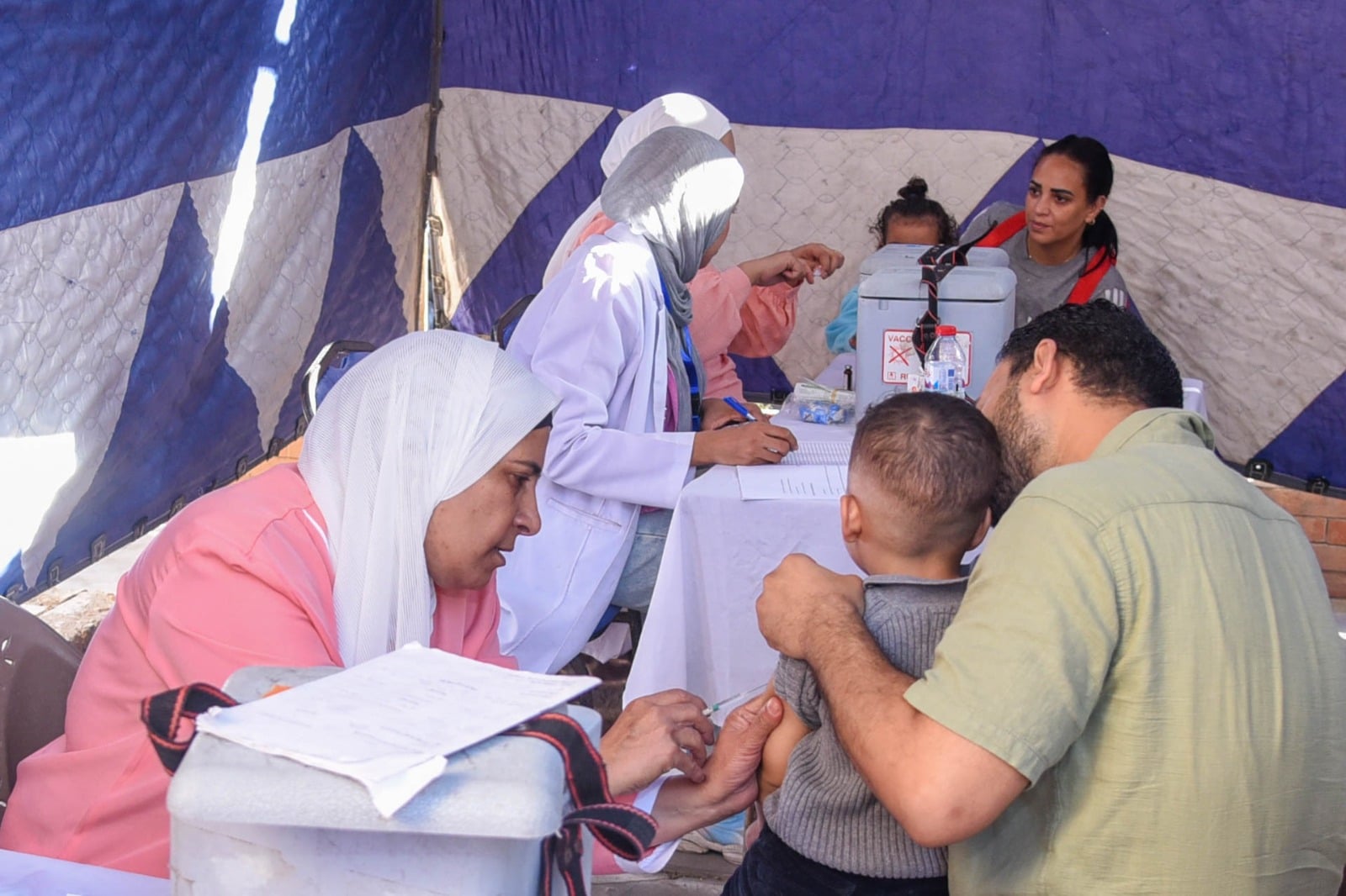 تطعيم الاطفال