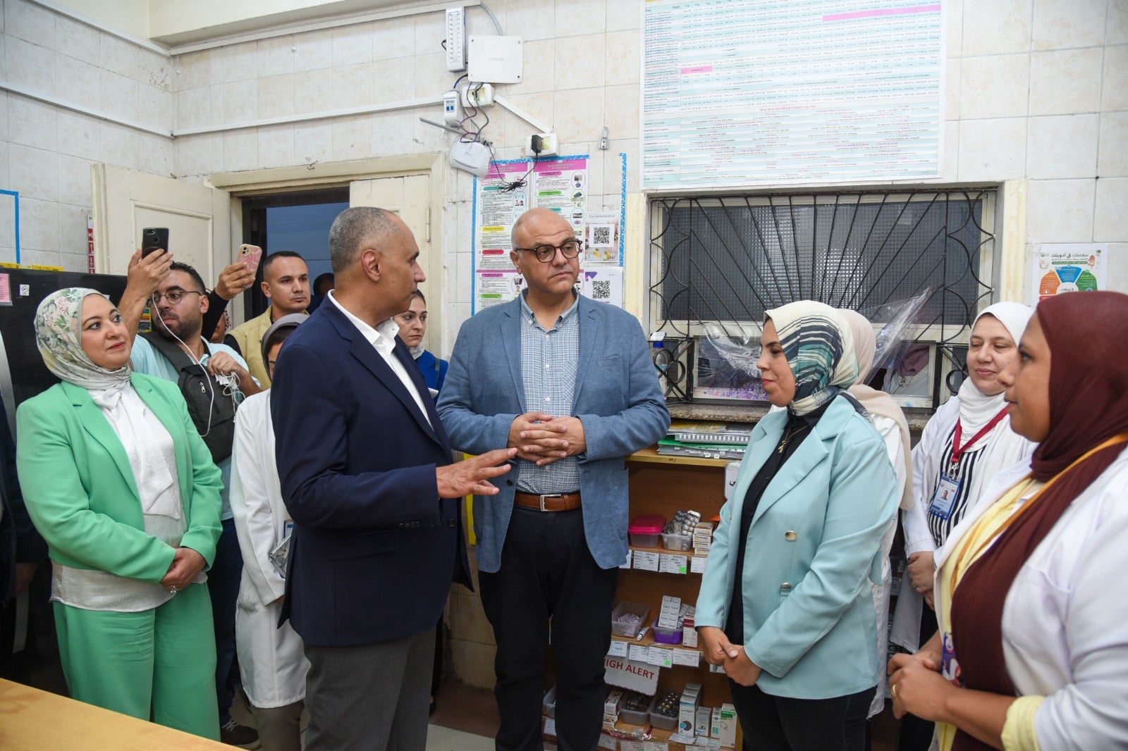 تفقد المدارس