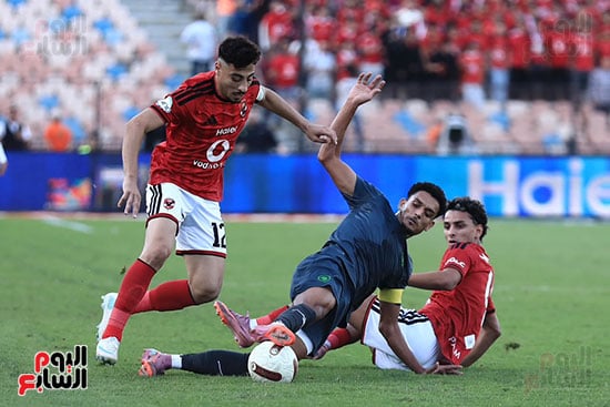 الاهلي مودرن سبورت  (9)