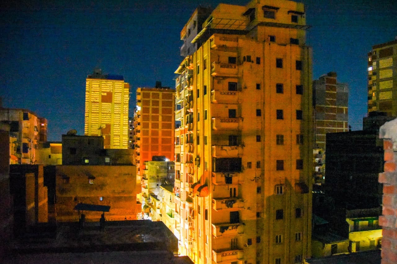 إخلاء عقار مائل بالإسكندرية (3)