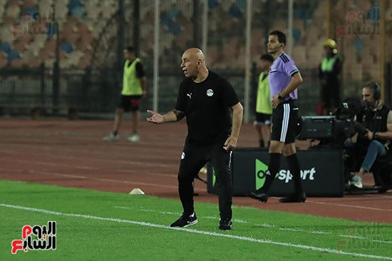 حسام حسن المدير الفني للمنتخب الوطني حسام حسن المدير الفني للمنتخب الوطني