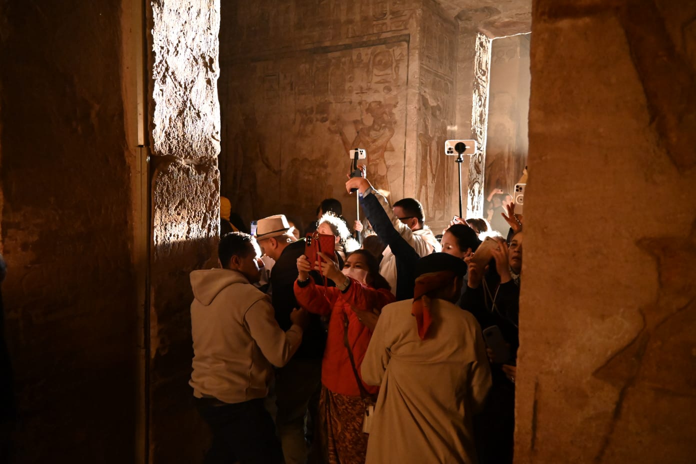 تسجيل اللحظات النادرة تسجيل اللحظات النادرة