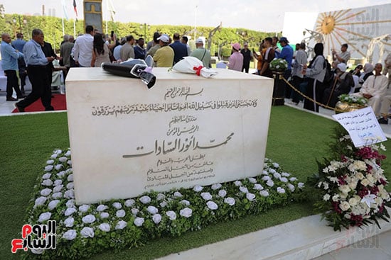 قبر السادات (6)
