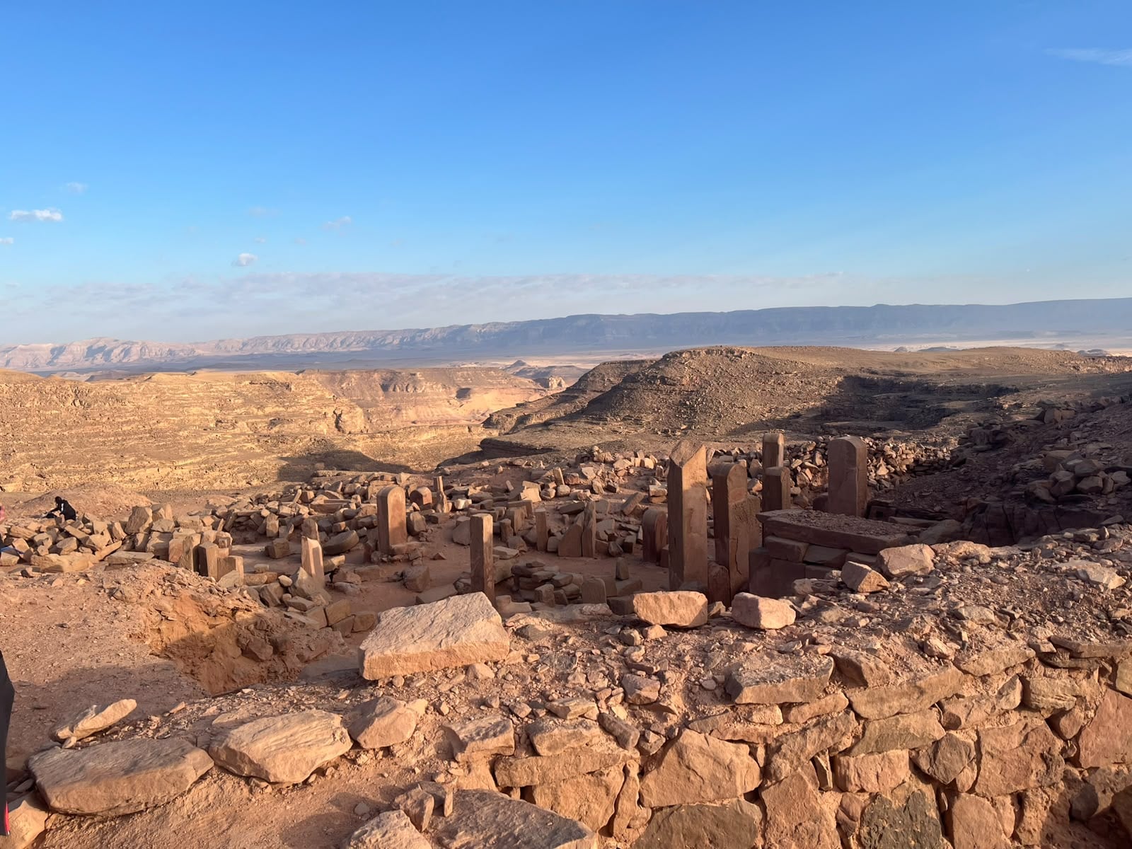 معبد سيدة الفيروز سرابيط الخادم