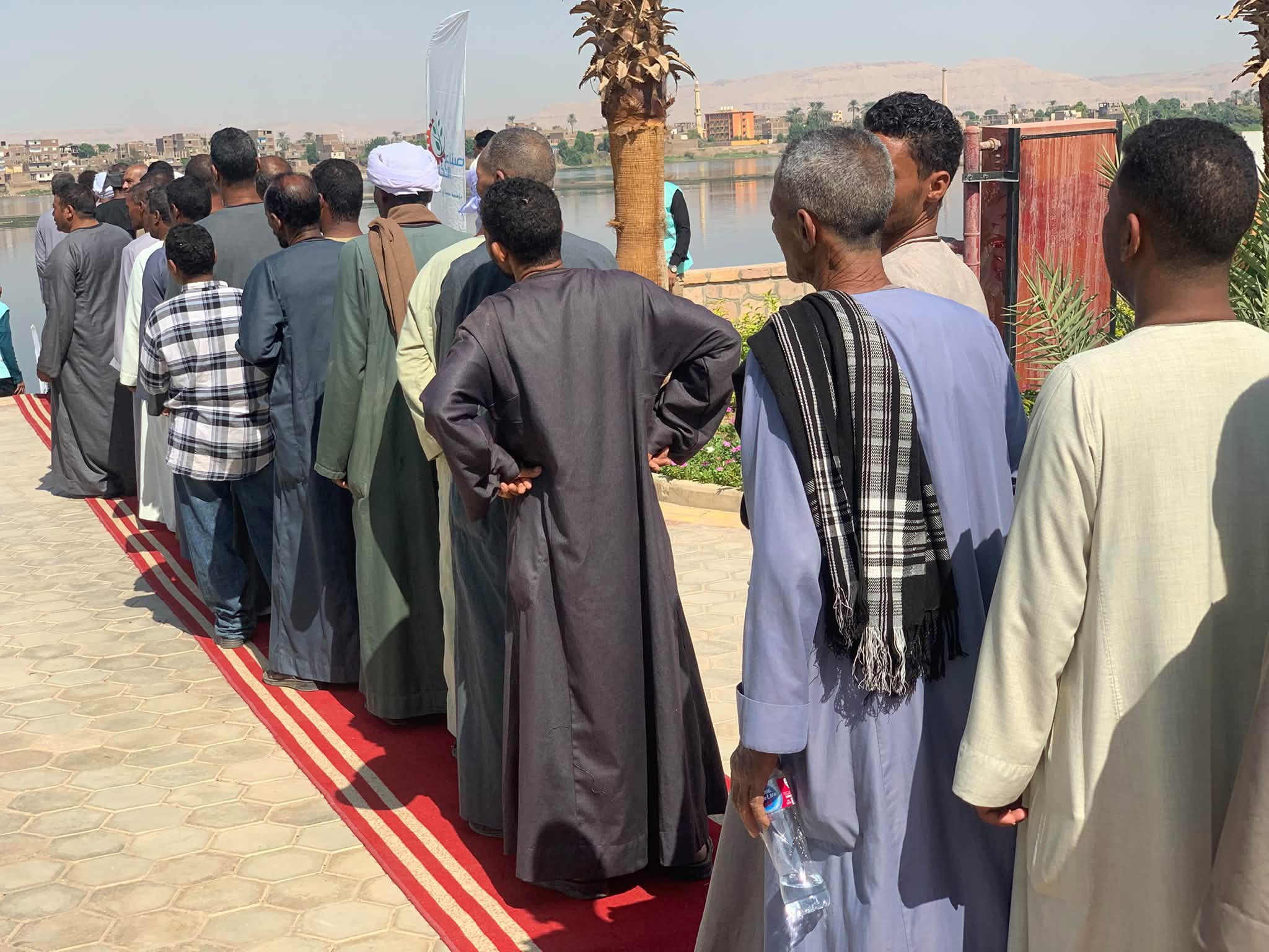 توجه الصيادين لتسلم المراكب الجديدة بالأقصر