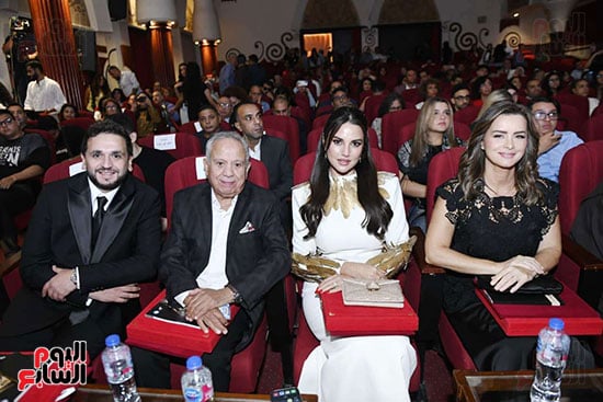 الفنانة درة والفنانة نور الفنانة درة والفنانة نور