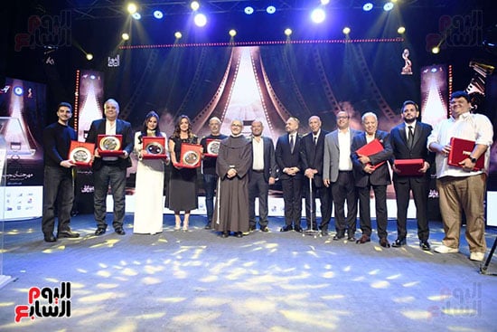 صورة جماعية من التكريم