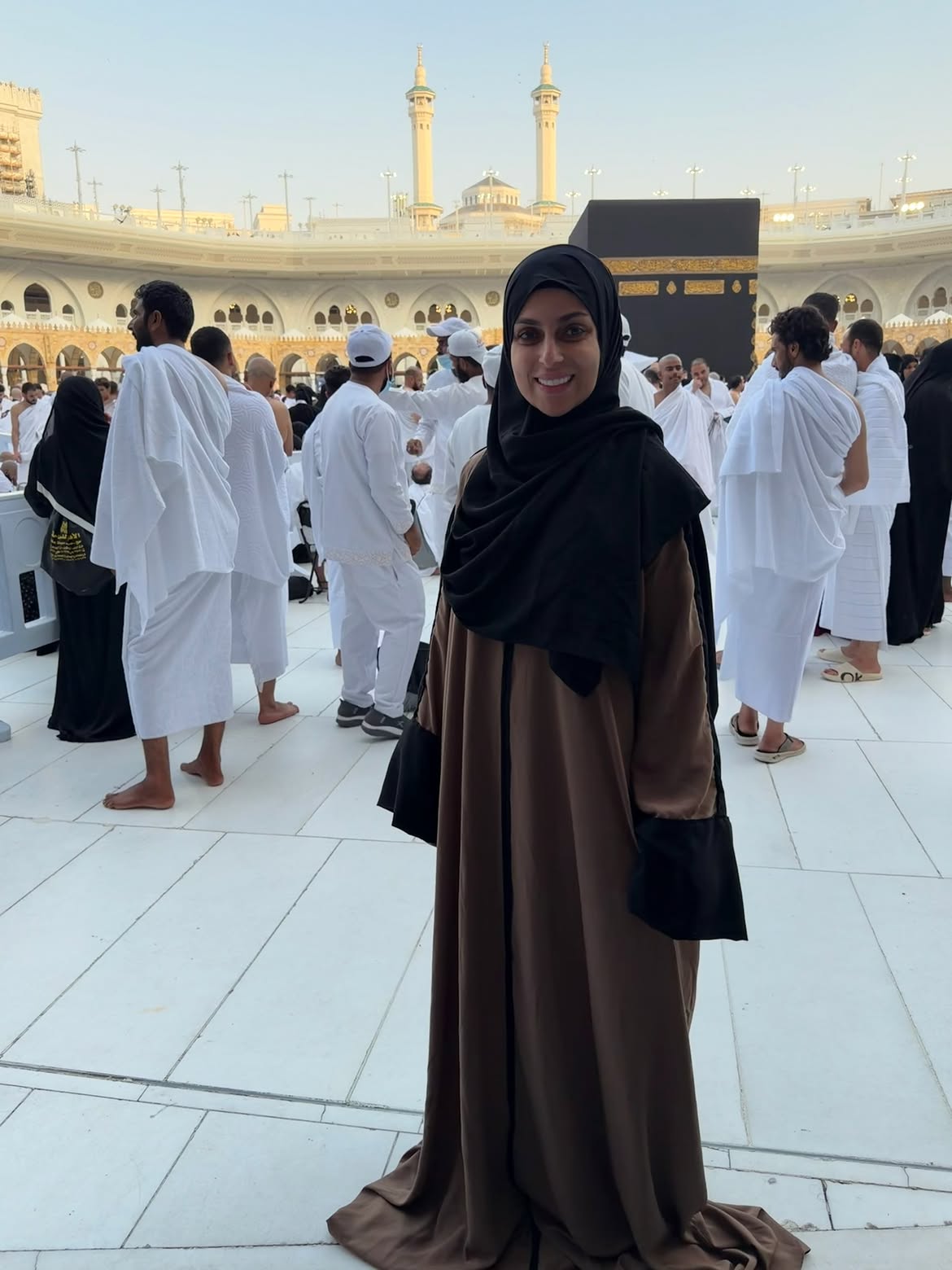 إسراء عبد الفتاح في العمرة إسراء عبد الفتاح في العمرة