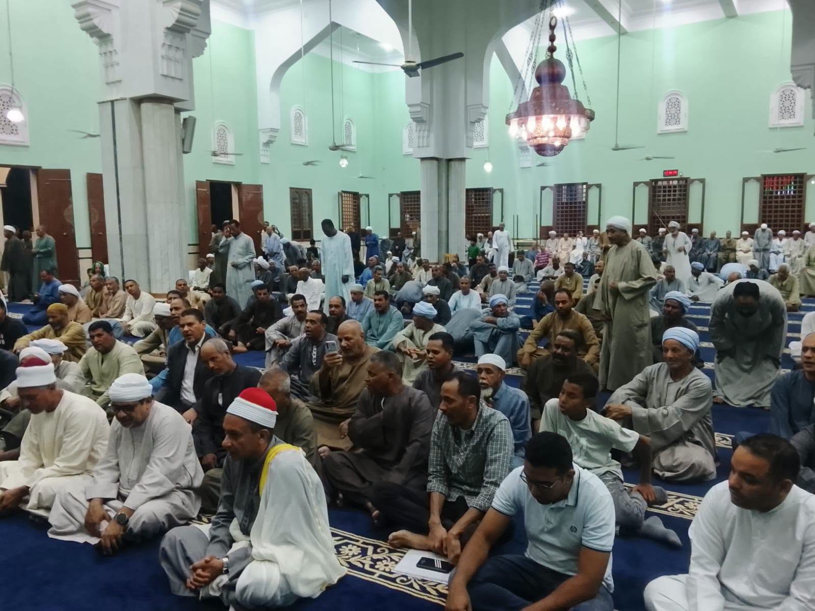 فعاليات احتفالية بذكرى مولد الإمام الحسين رضي الله عنه بساحة الشيخ الطيب