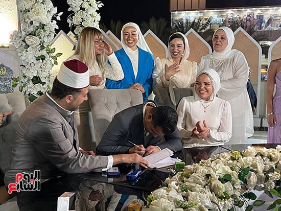 لحظة كتب الكتاب