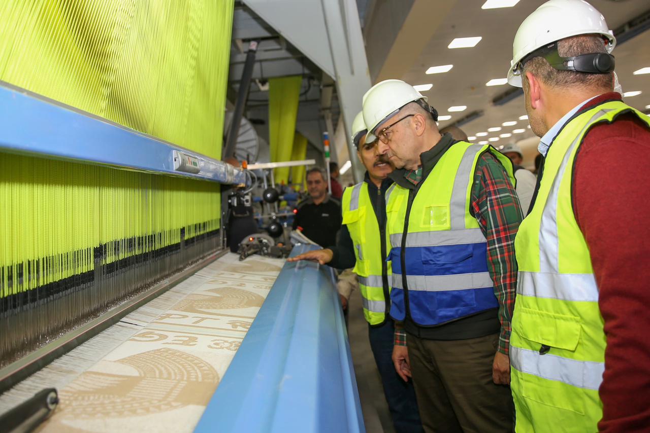 e709b040-c70e-4544-9612-f7862afb2400