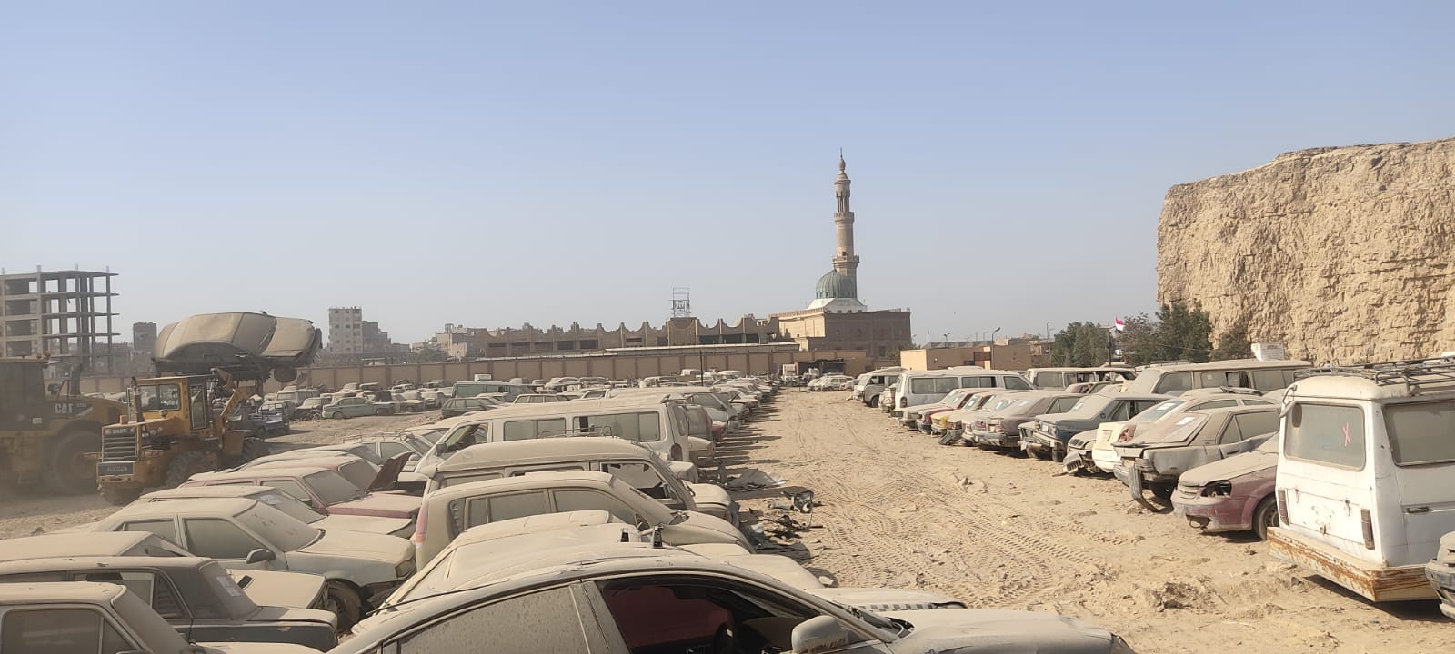 موقع مقبرة سيارات البساتين