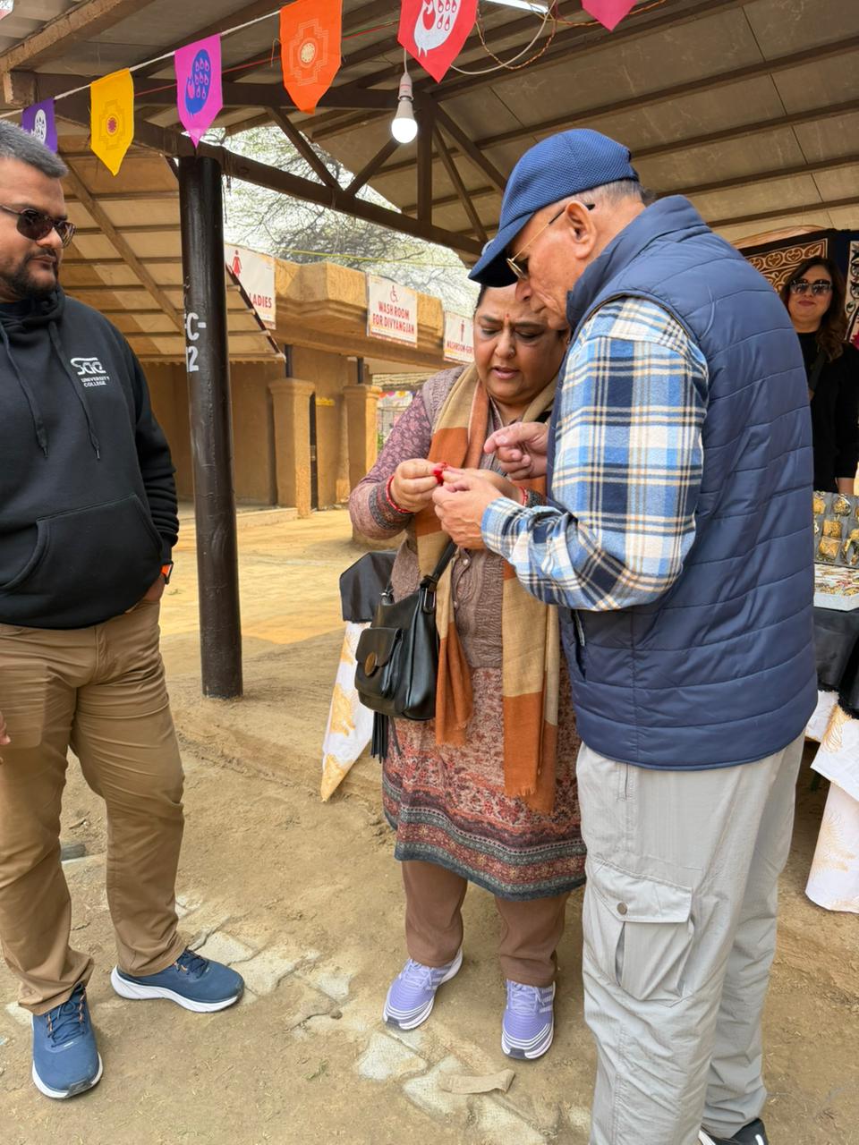 مشاركة وزارة التضامن فى معرض الحرف اليدوية بالهند