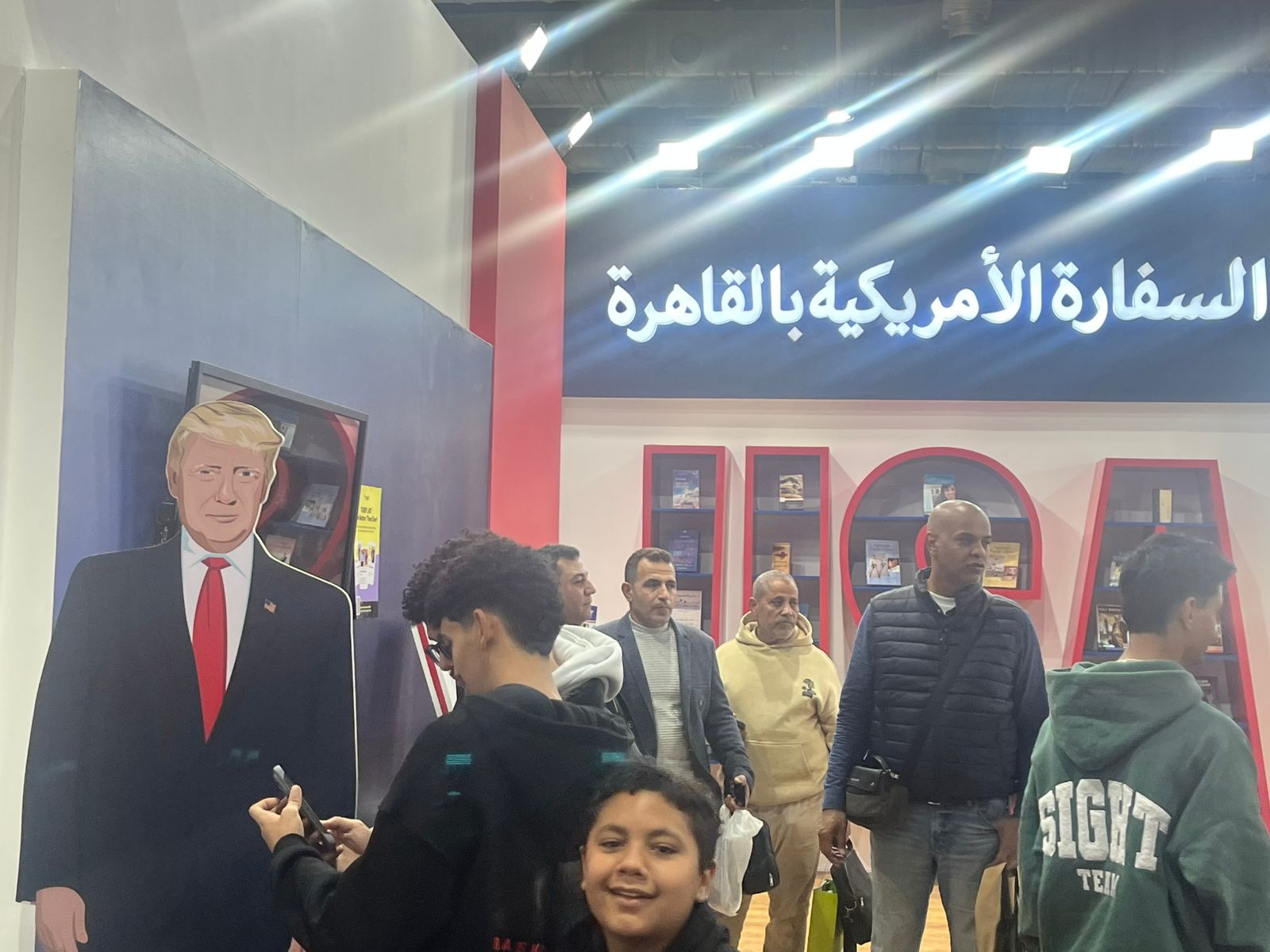 مجسم  لدولاند ترامب