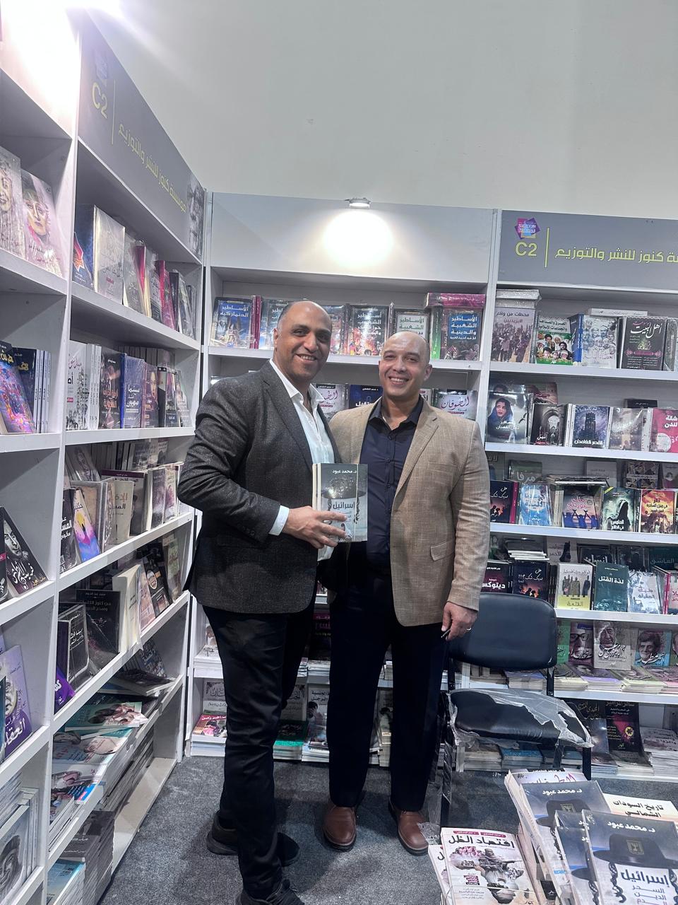 الدكتور محمد عبود والكاتب الصحفى وائل السمري