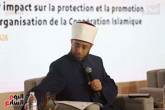 وزير الأ,قاف الدكتور اسامة الأزهرى